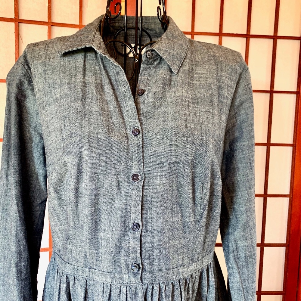 Old Navy Casual Chambray Long Sleeve Midi